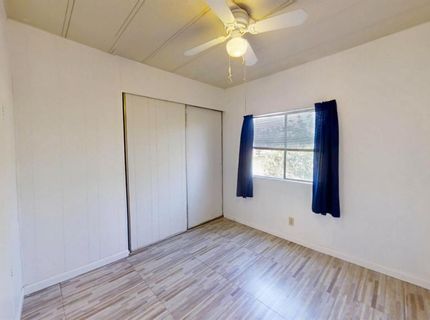 12 Commodore Ct, Sacramento, CA 95838 Photo