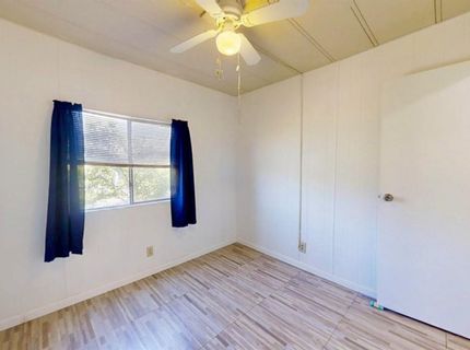 12 Commodore Ct, Sacramento, CA 95838 Photo