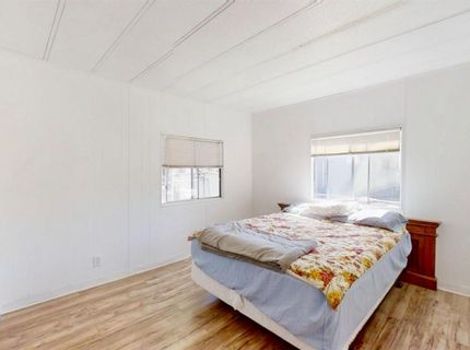 12 Commodore Ct, Sacramento, CA 95838 Photo