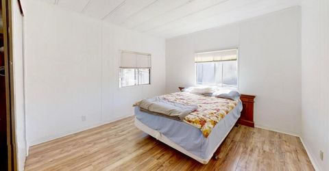 12 Commodore Ct, Sacramento, CA 95838 Photo