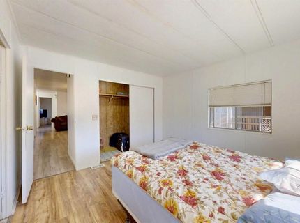 12 Commodore Ct, Sacramento, CA 95838 Photo