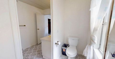 12 Commodore Ct, Sacramento, CA 95838 Photo