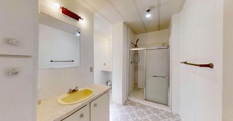 12 Commodore Ct, Sacramento, CA 95838 Photo