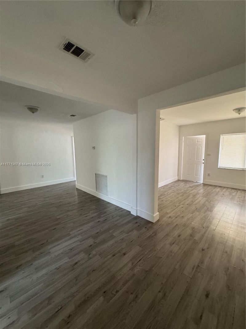 1730 SW 72nd Ct, Miami, FL 33155 Photo