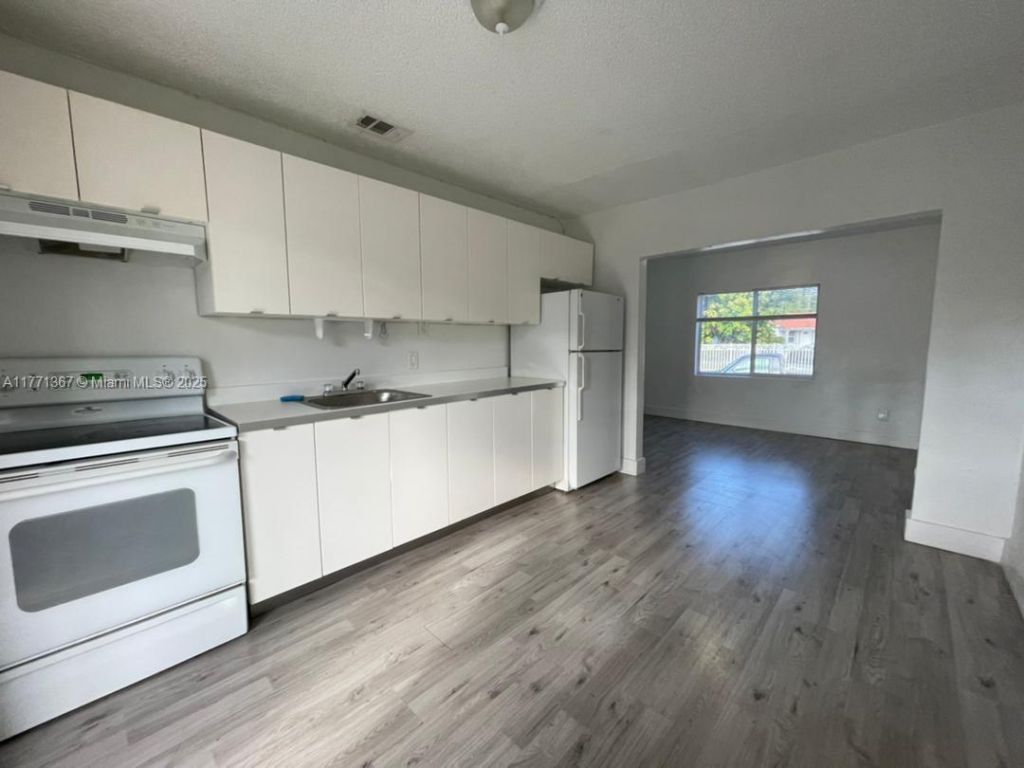 1730 SW 72nd Ct, Miami, FL 33155 Photo