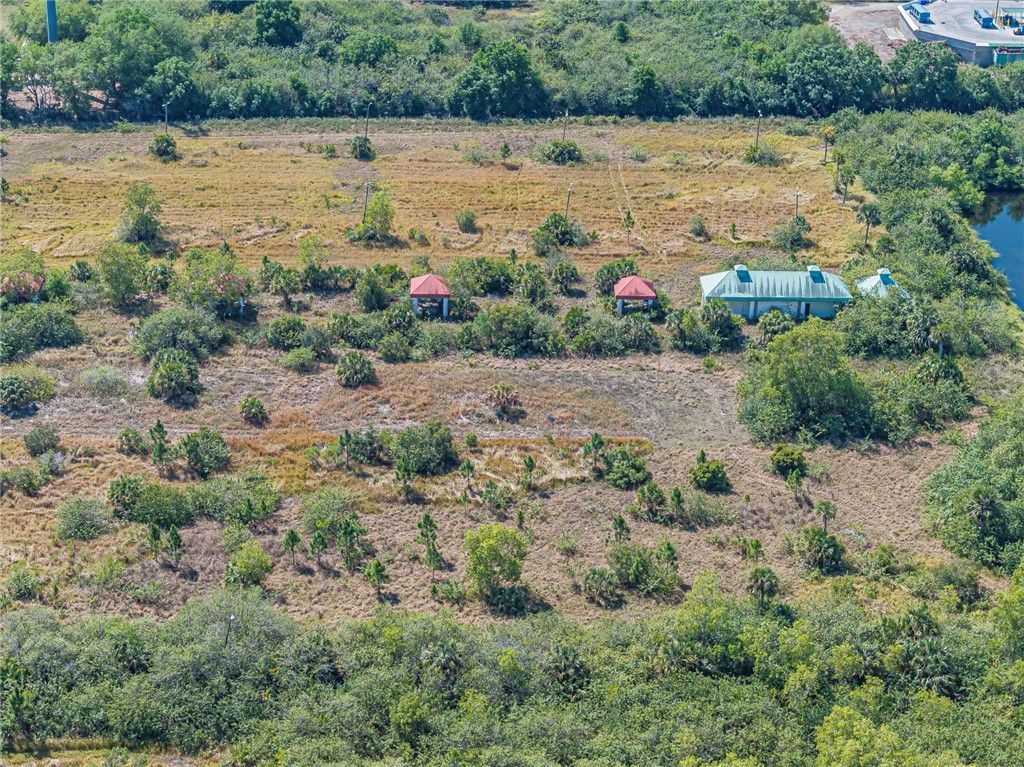 9555 Mesa Park C Boulevard, Fellsmere, FL 32948 Photo