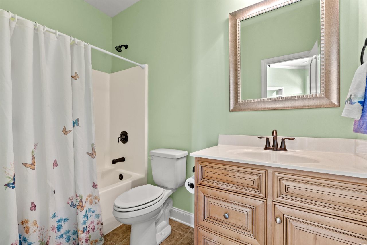 570 Botany Loop Photo 8