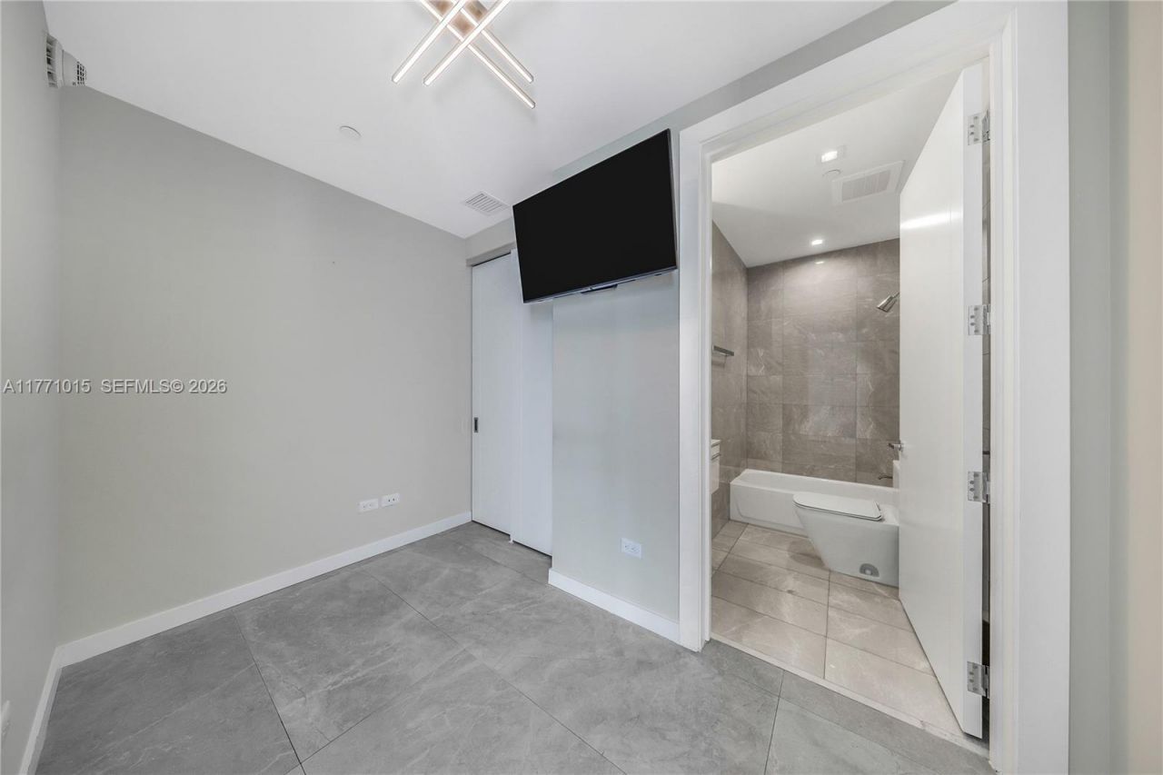 18501 Collins Ave, Unit 1804 Ready, Sunny Isles Beach, FL 33160 Photo