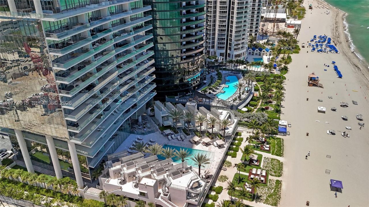 18501 Collins Ave, Unit 1804 Ready, Sunny Isles Beach, FL 33160 Photo