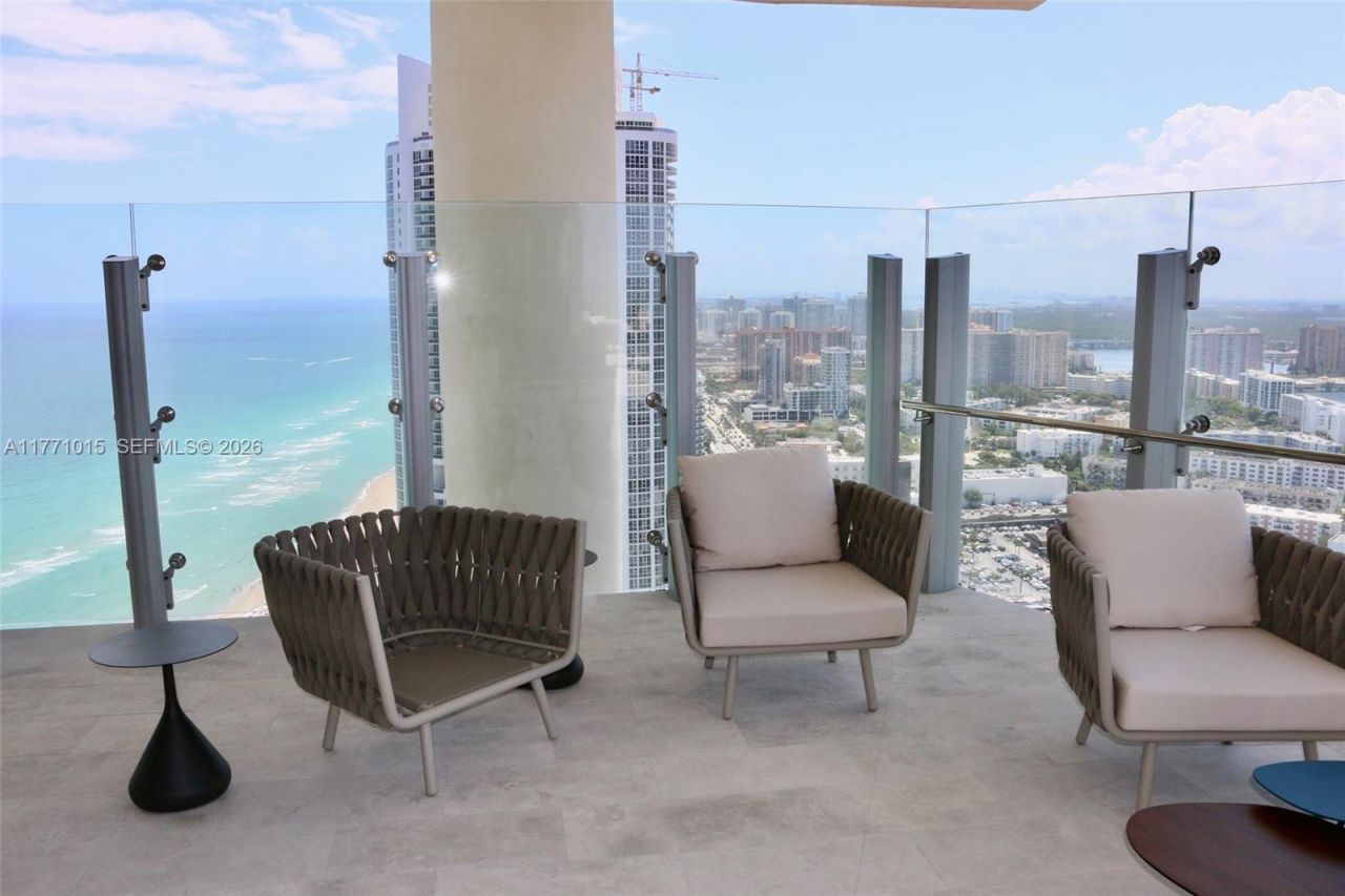 18501 Collins Ave, Unit 1804 Ready, Sunny Isles Beach, FL 33160 Photo