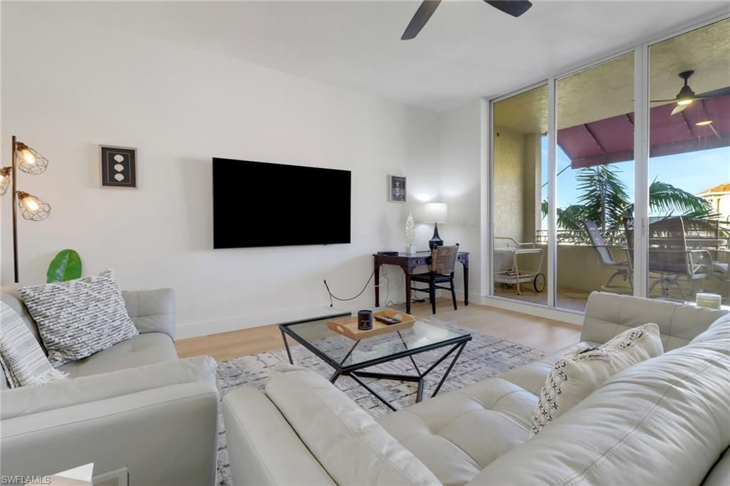451 Bayfront Pl, Unit 5505, Naples, FL 34102 Photo