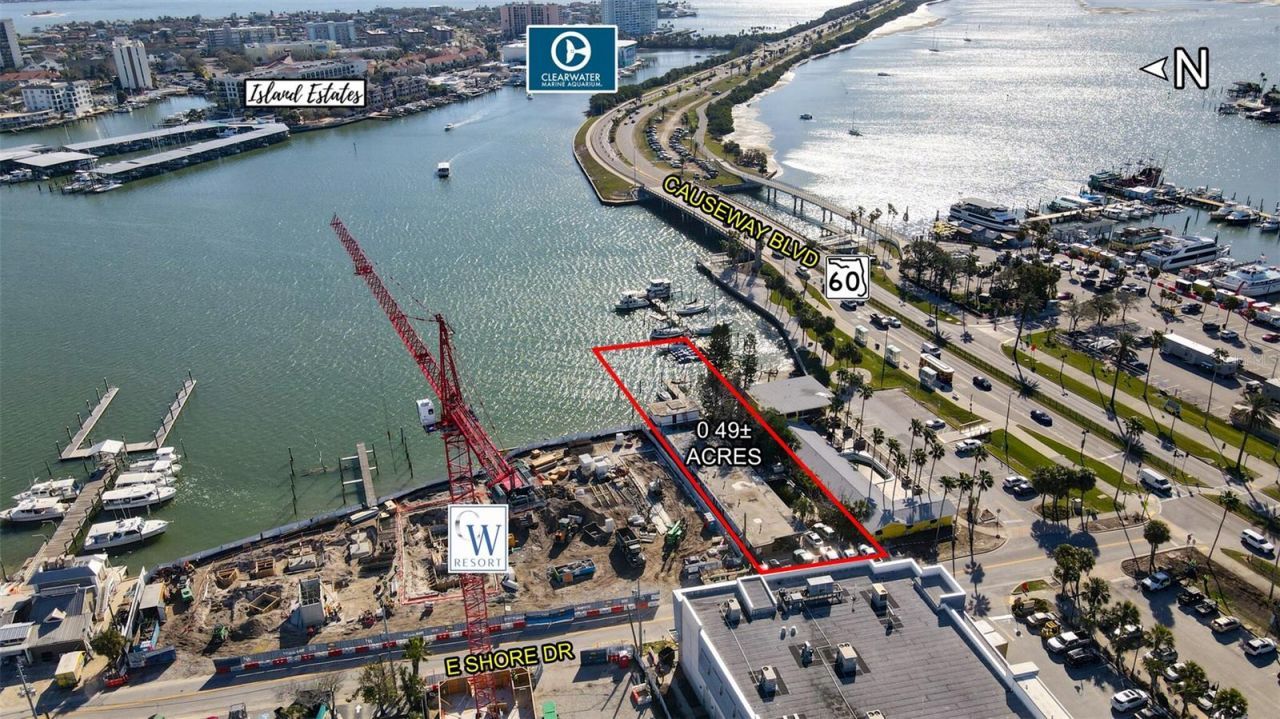 403 E Shore Drive, Clearwater Beach, FL 33767 Main Photo
