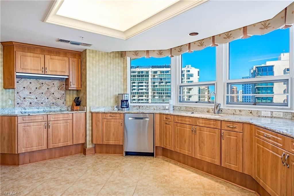 4021 Gulf Shore Blvd N, Unit 1006, Naples, FL 34103 Photo