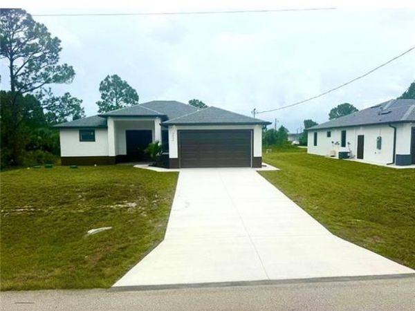4800 NORA AVE N, LEHIGH ACRES, FL 33971