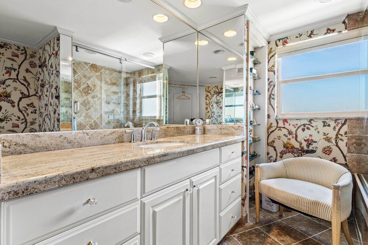 400 Seasage Drive, Unit 904, Delray Beach, FL 33483 Photo