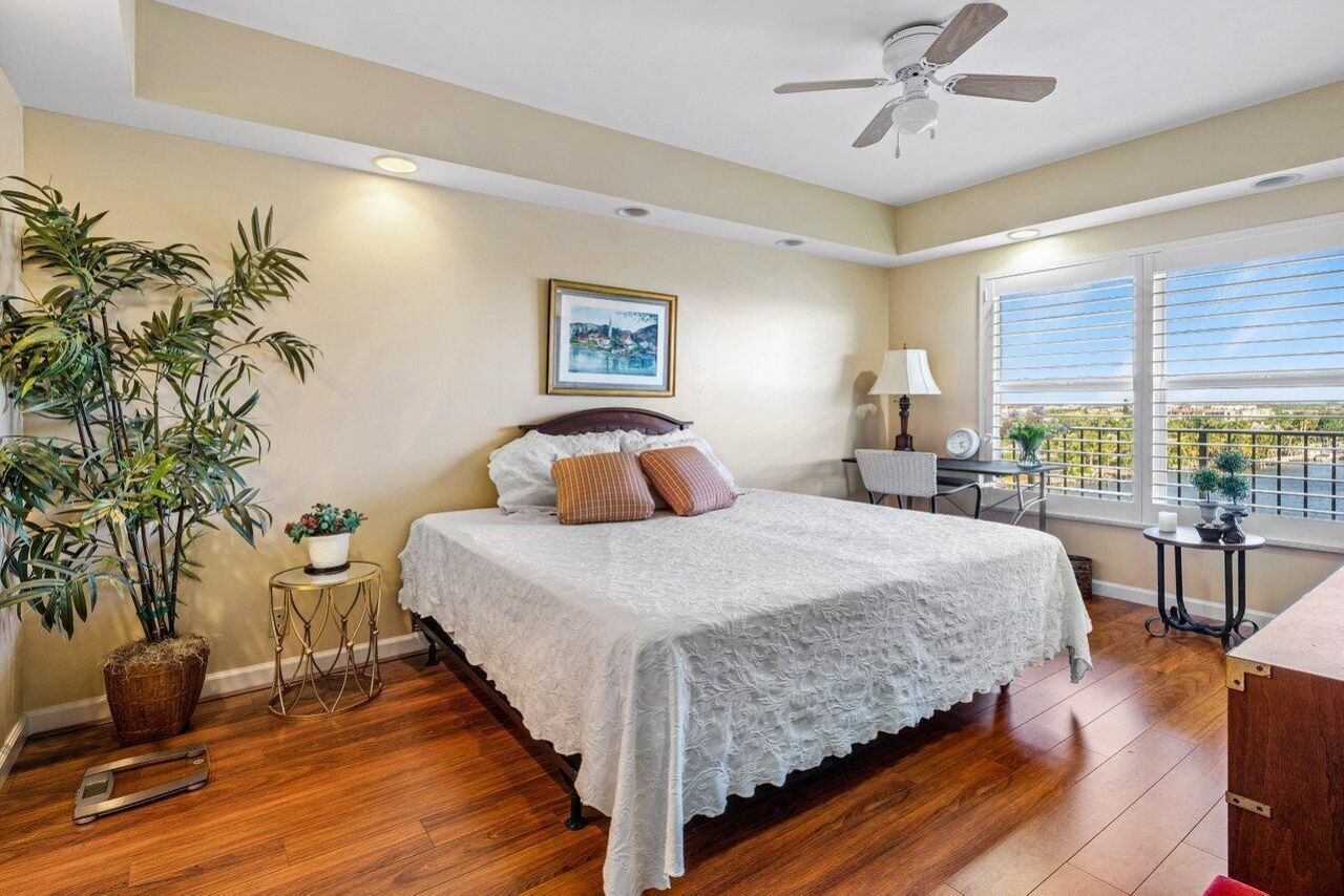 400 Seasage Drive, Unit 904, Delray Beach, FL 33483 Photo