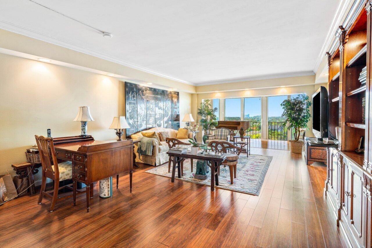 400 Seasage Drive, Unit 904, Delray Beach, FL 33483 Photo