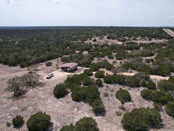 3190 Sd 24910, Rocksprings, TX 78880