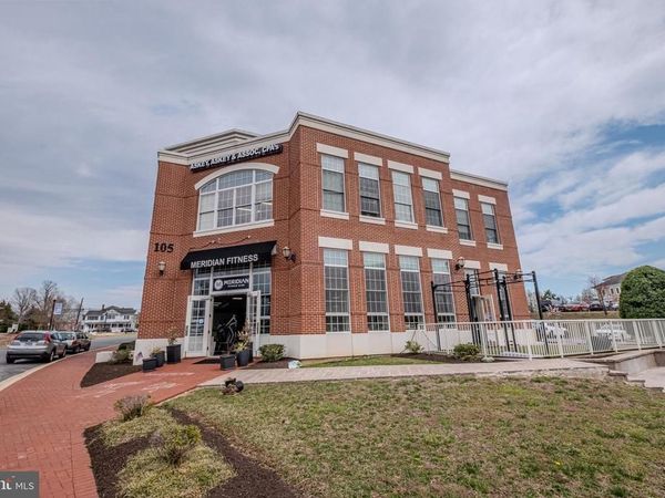 105 CENTENNIAL STREET, Unit 301, LA PLATA, MD 20646