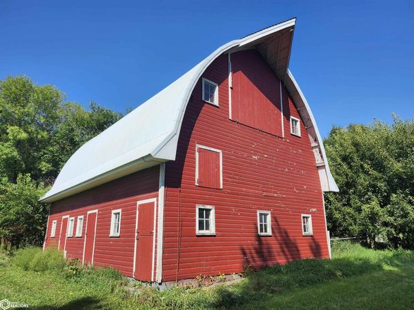 49700 20Th Avenue, Rake, IA 50465