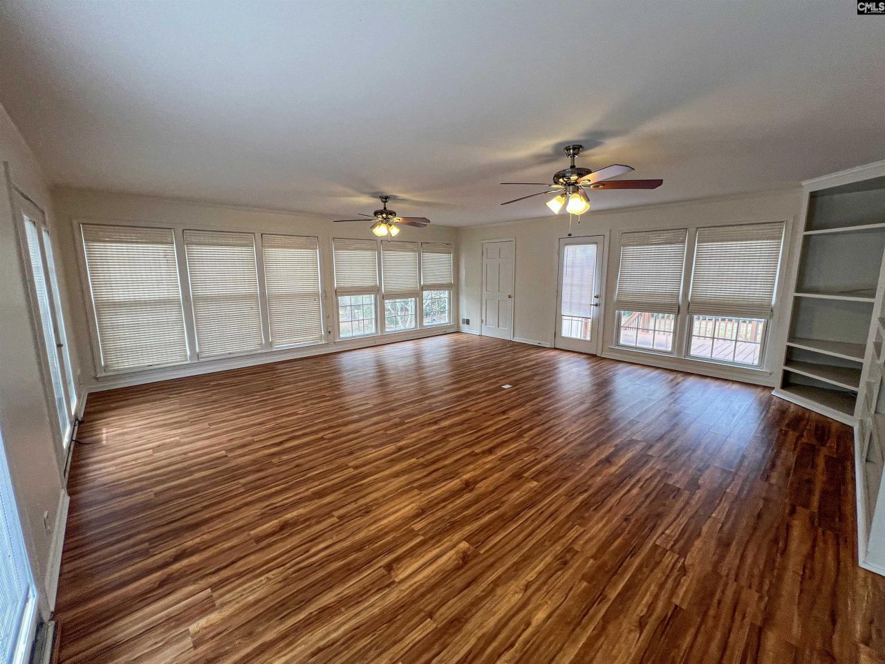 101 Norse Way Photo 17