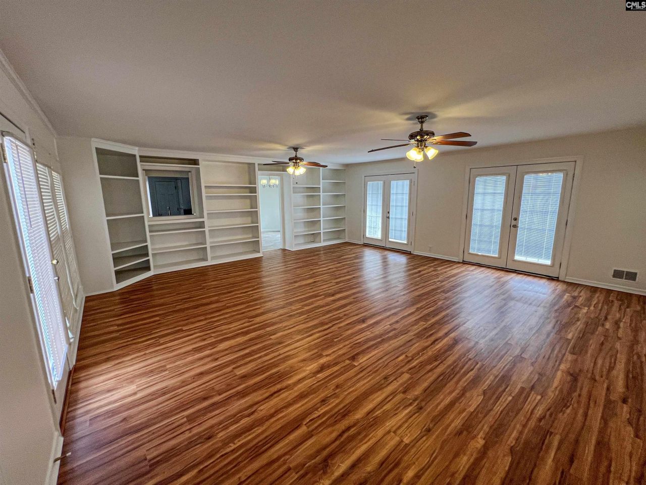 101 Norse Way Photo 18