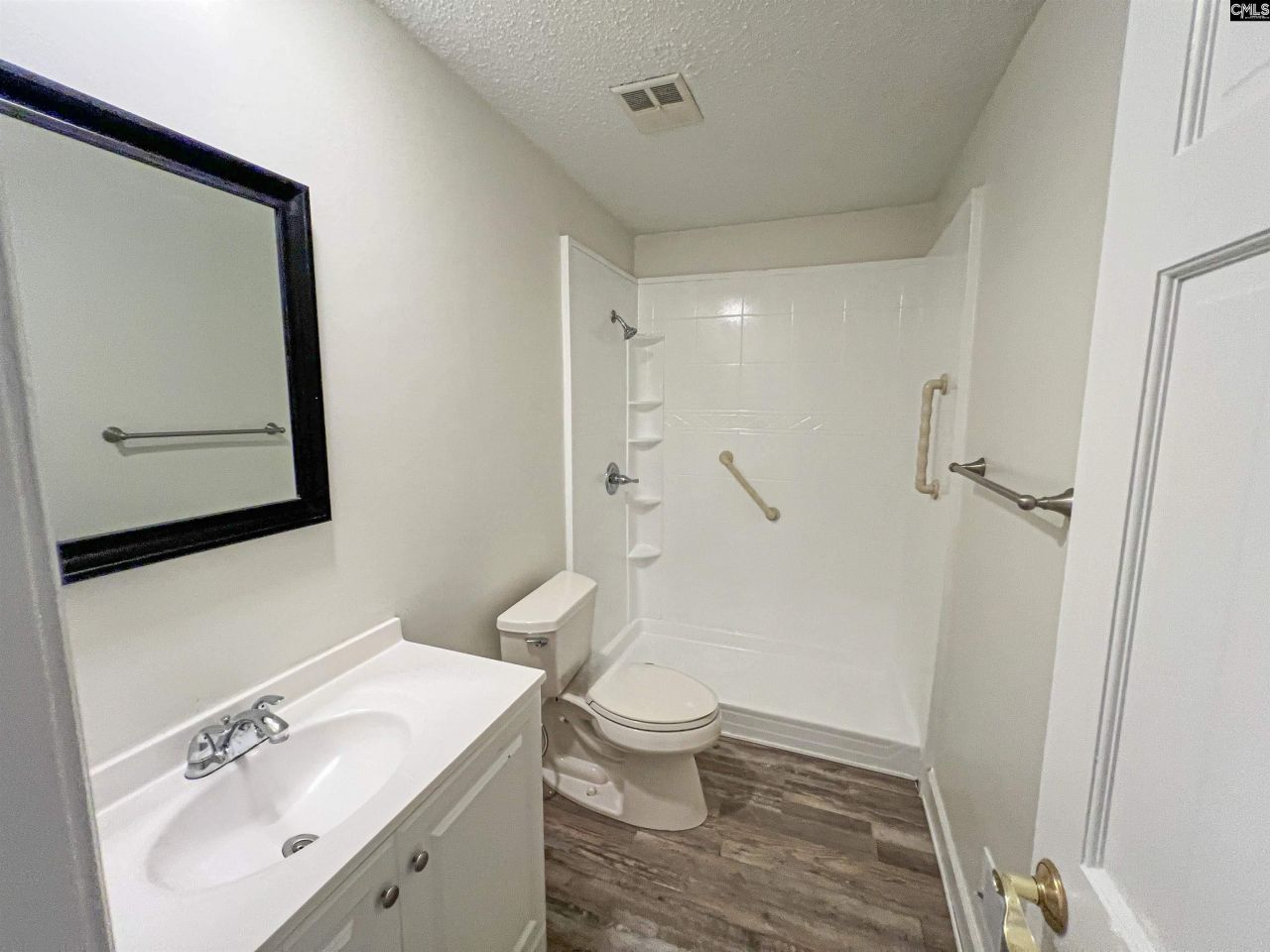 101 Norse Way Photo 30