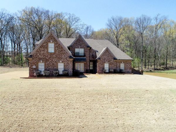 4035 Garden Road, Southaven, MS 38672