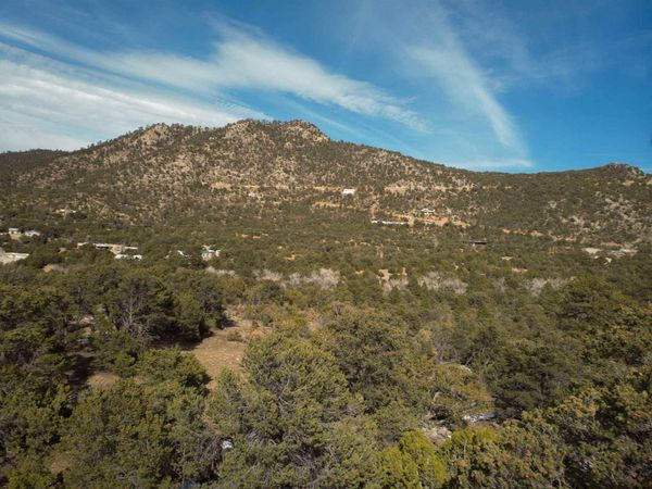 28 and 29 Sena Lane, Unit Lot 4 and, Santa Fe, NM 87505