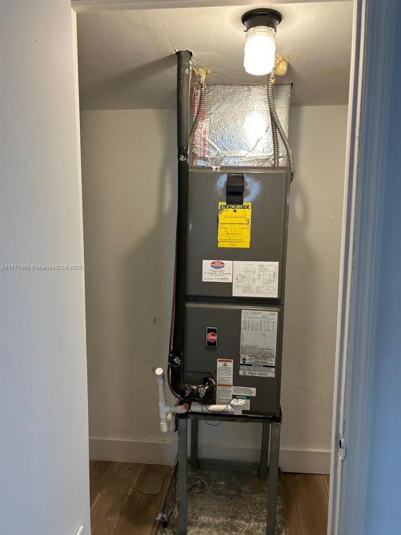 1605 Lenox Ave, Unit 1605-3, Miami Beach, FL 33139 Photo