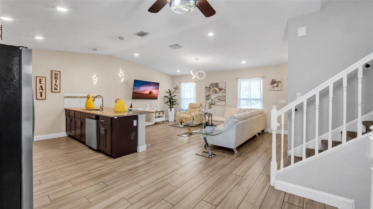 500 Hillpine Way, Brandon, FL 33510 Photo