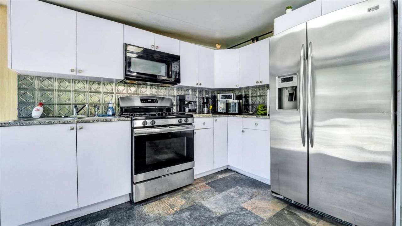 500 Hillpine Way, Brandon, FL 33510 Photo