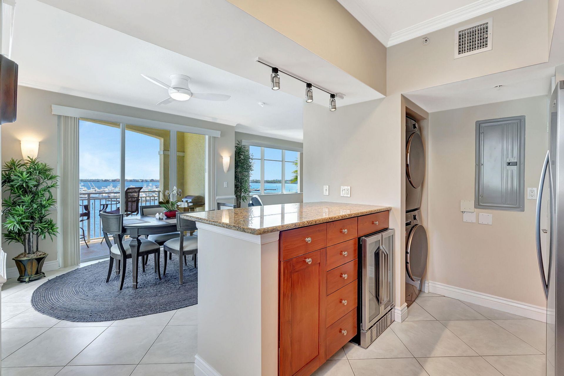 775 NW Flagler Avenue, Unit 401, Stuart, FL 34994 Photo