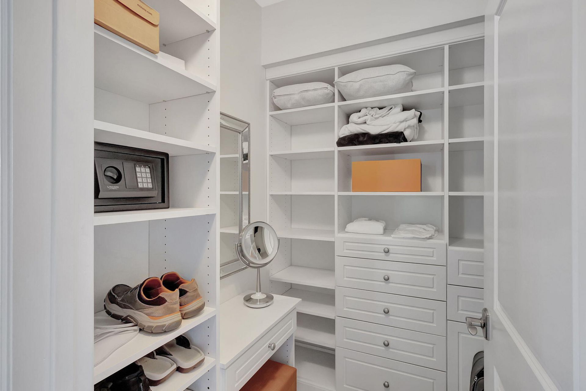 775 NW Flagler Avenue, Unit 401, Stuart, FL 34994 Photo