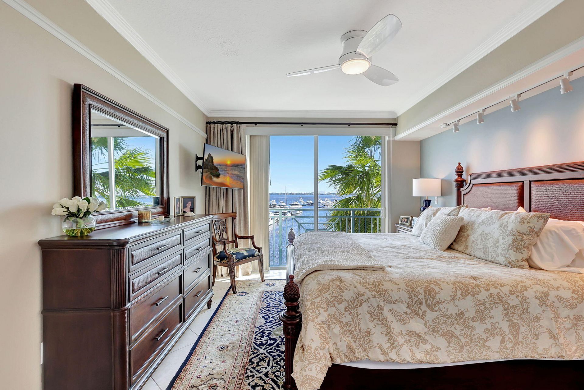 775 NW Flagler Avenue, Unit 401, Stuart, FL 34994 Photo