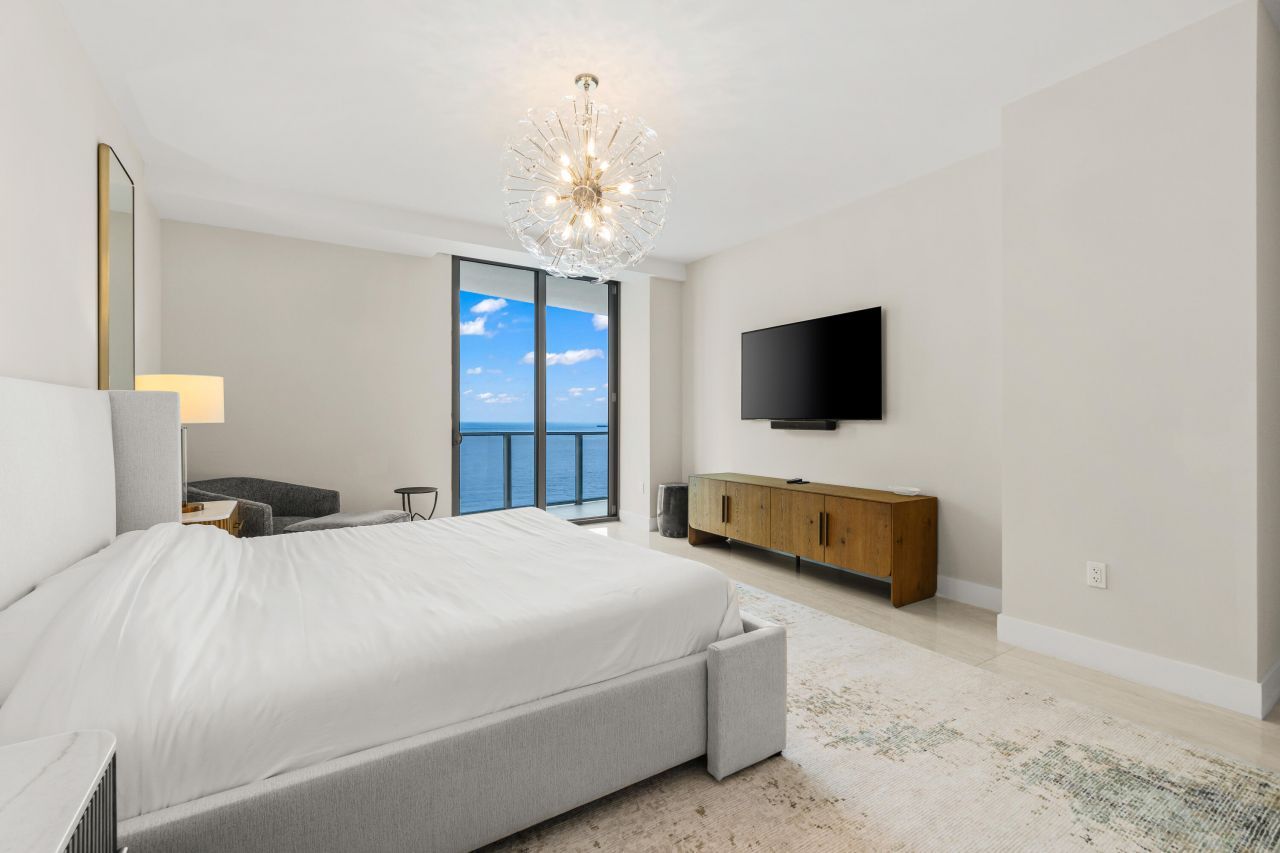 3100 N Ocean Drive, Unit 1604, Singer Island, FL 33404 Photo