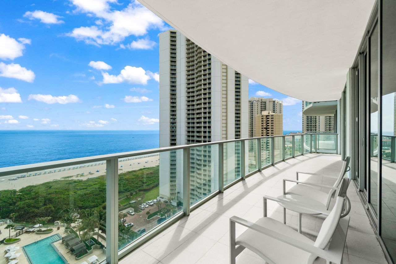 3100 N Ocean Drive, Unit 1604, Singer Island, FL 33404 Photo