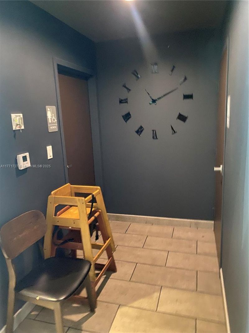 12661 S Dixie Hwy, Miami, FL 33156 Photo