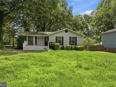 236 CEDAR AVENUE, COLONIAL BEACH, VA 22443