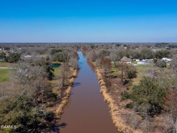 Tbd Hebert Lane, St. Martinville, LA 70582