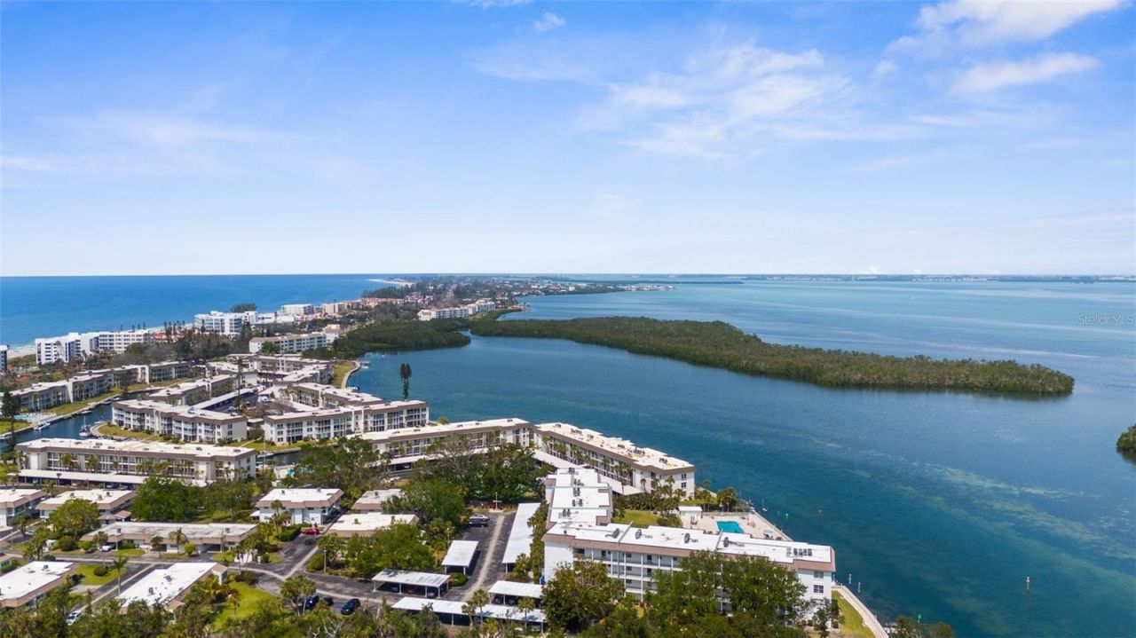 600 Sutton Place, Unit 101B, Longboat Key, FL 34228 Photo