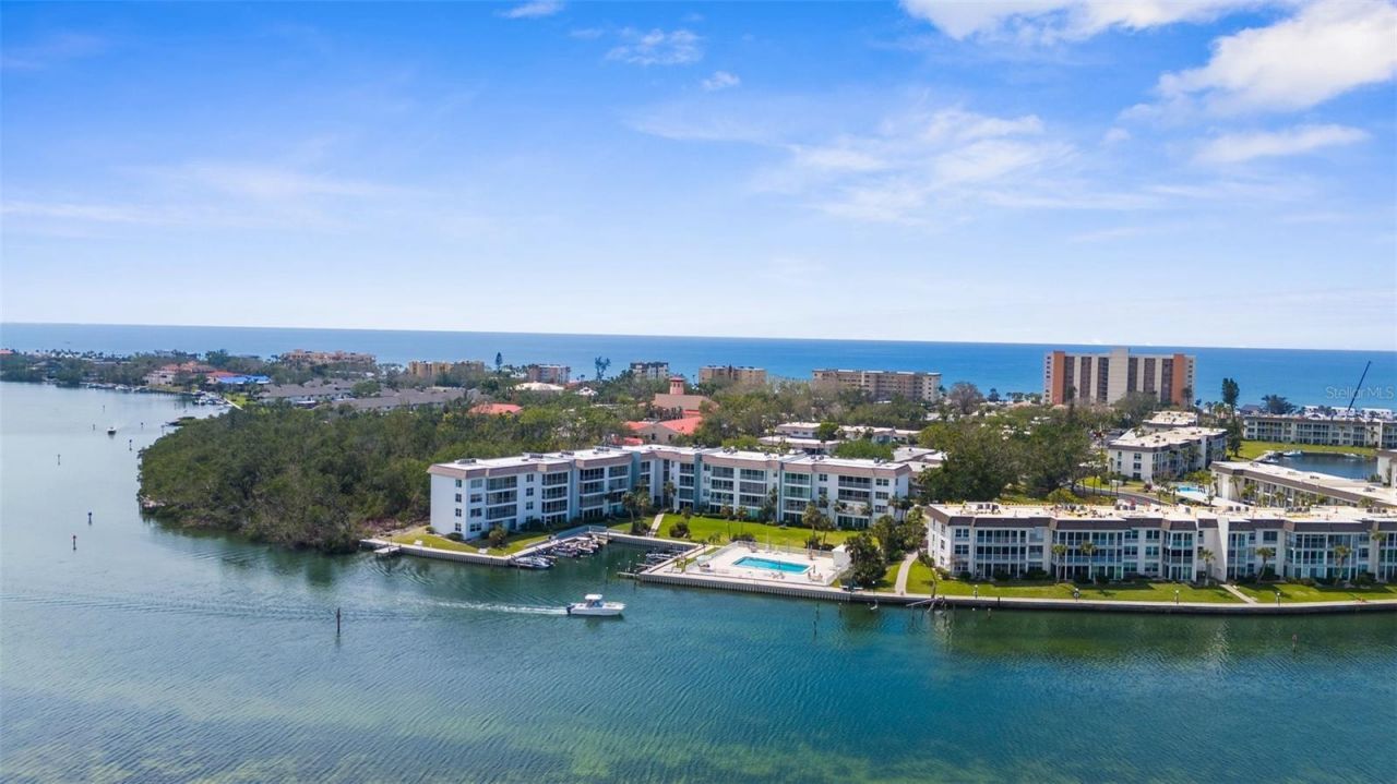 600 Sutton Place, Unit 101B, Longboat Key, FL 34228 Photo