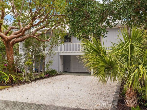 1986 Wild Lime Dr, Sanibel, FL 33957