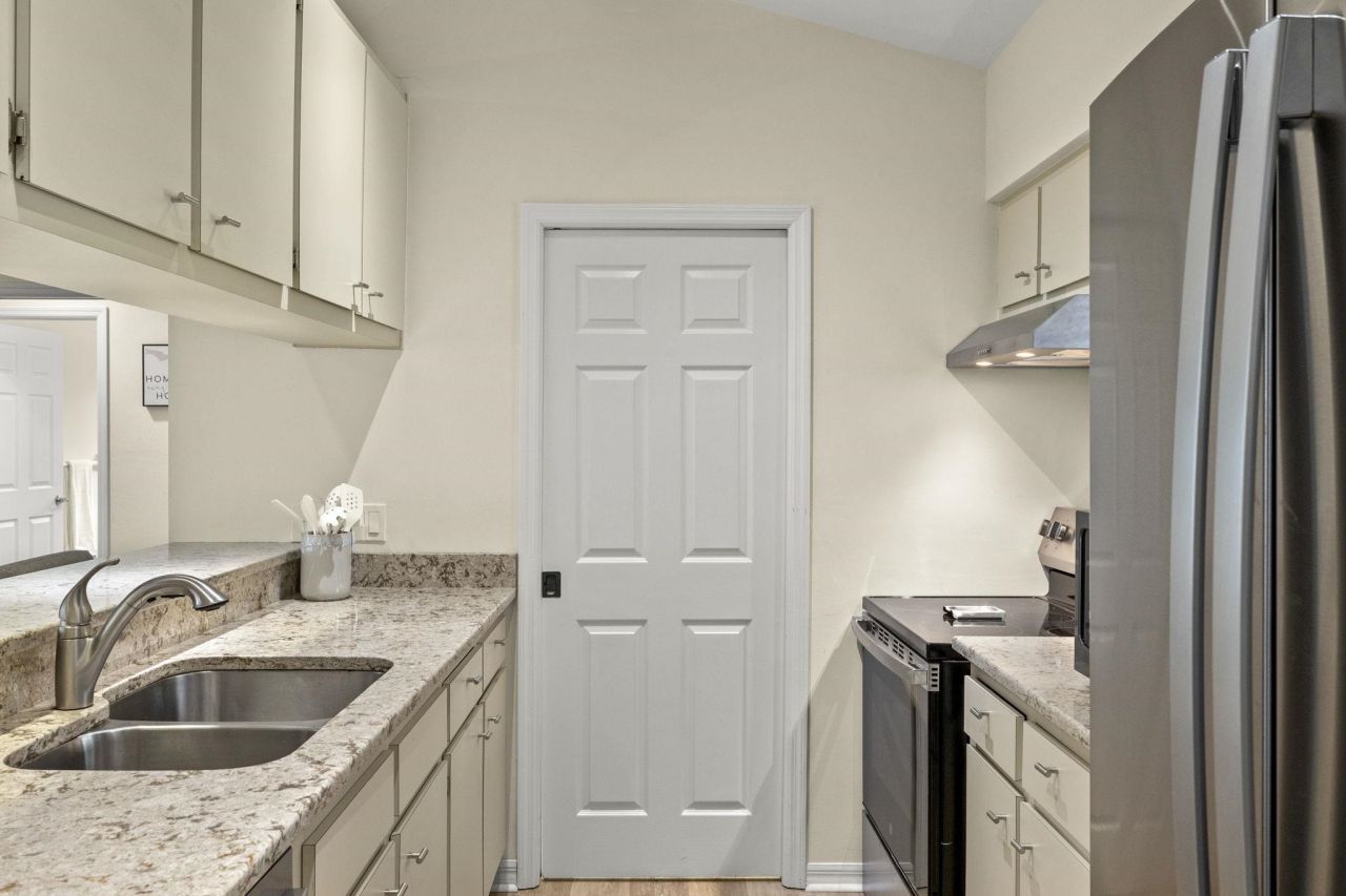 1986 Wild Lime Dr, Sanibel, FL 33957 Photo