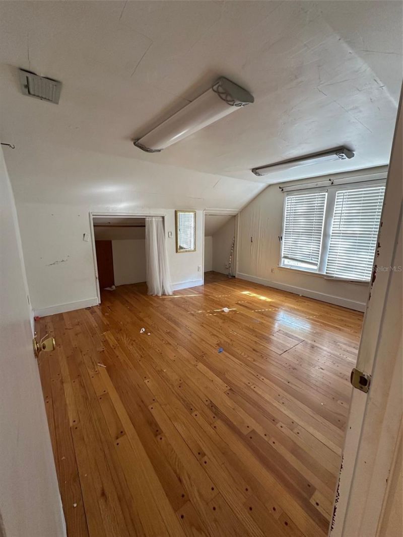 138 W Stetson Avenue, Deland, FL 32720 Photo