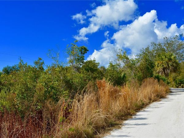 27195 LOWRY AVENUE, PUNTA GORDA, FL 33983