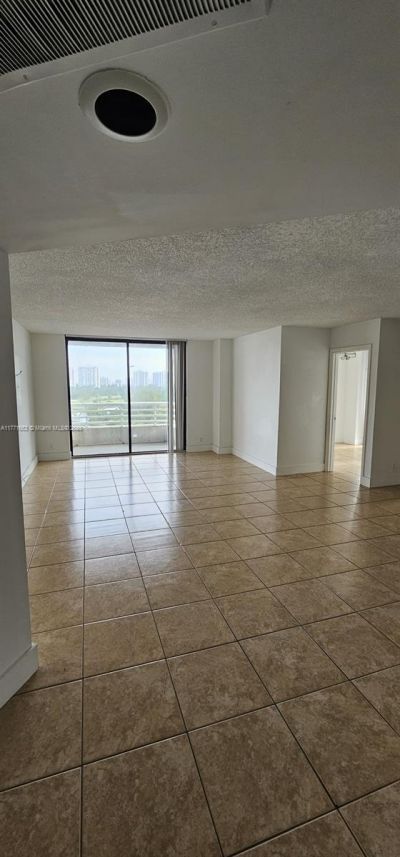 3300 NE 192nd St, Unit 1012, Aventura, FL 33180 Photo