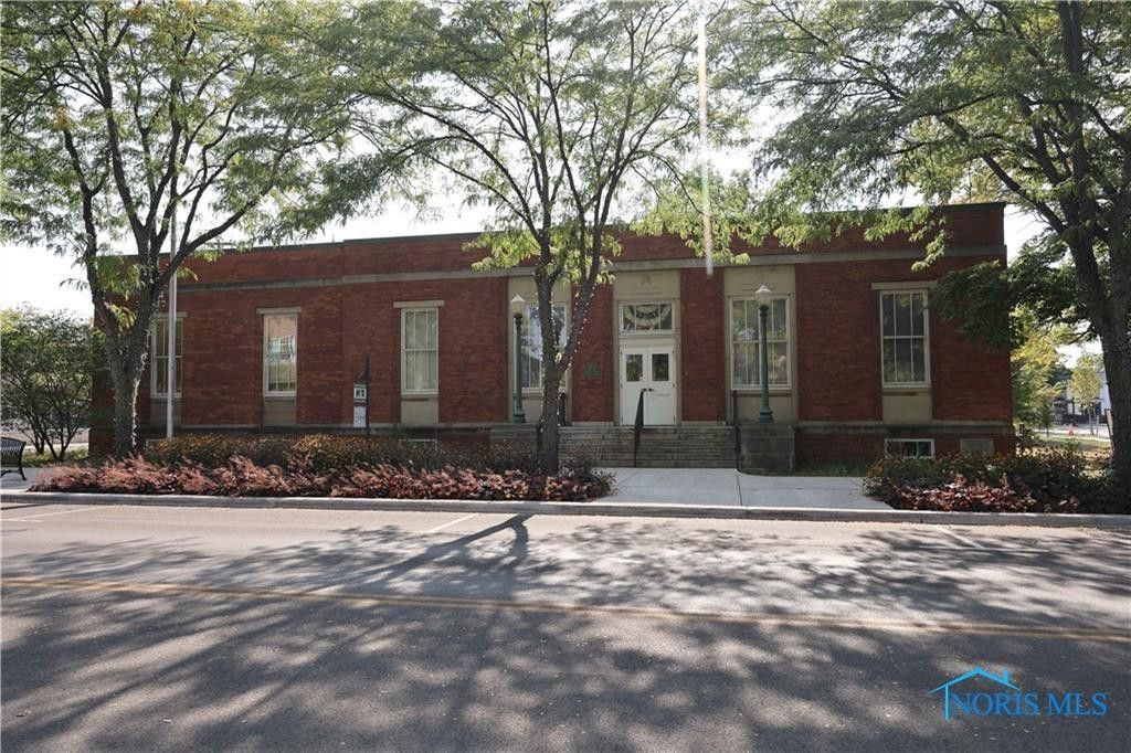 415 Conant Street, Maumee, OH 43537 Main Photo