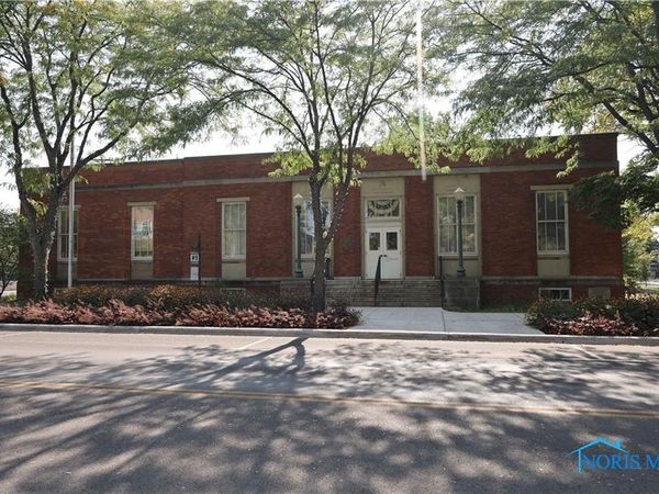 415 Conant Street, Maumee, OH 43537