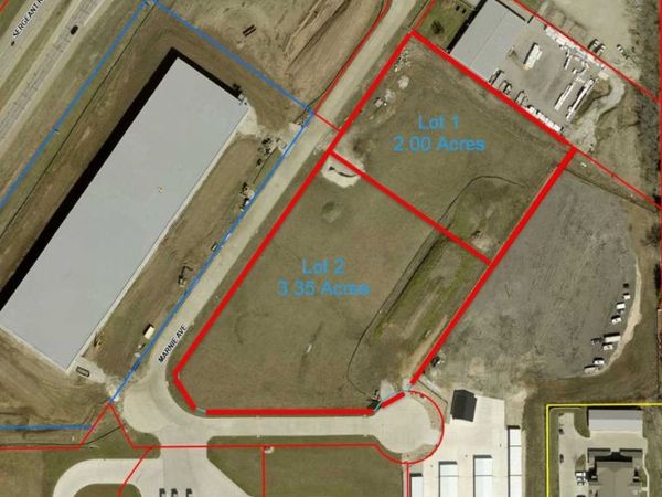 3455 Marnie Avenue, Unit Lot 2, Waterloo, IA 50701